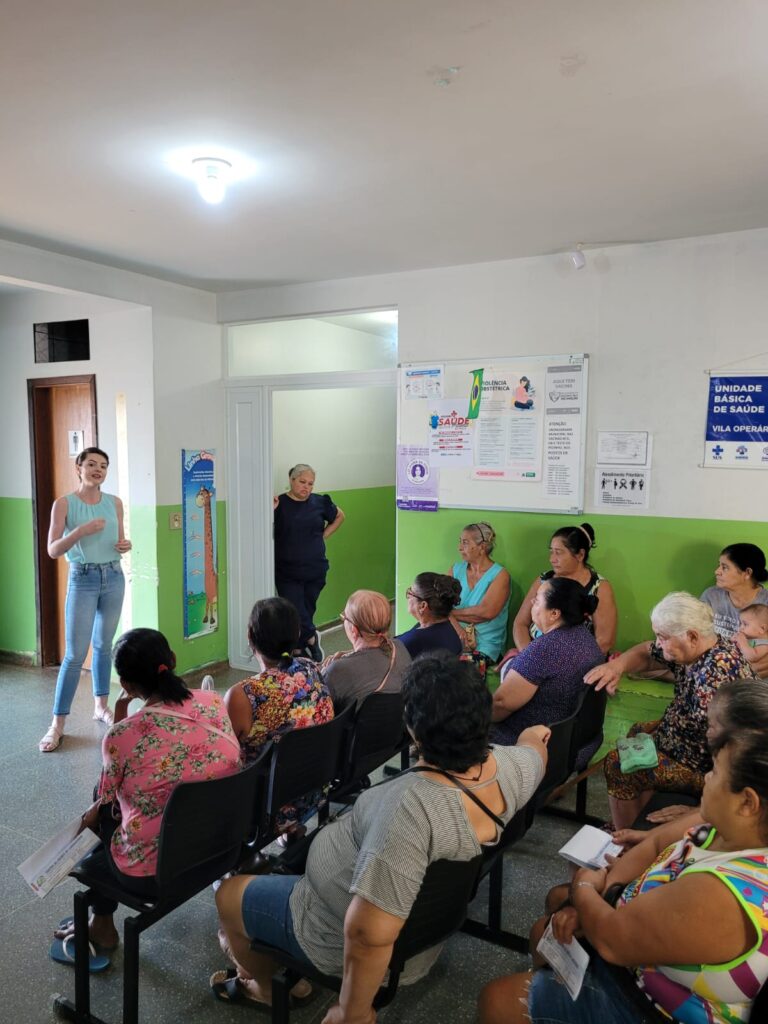 Profissionais da Saúde realizaram palestra com grupo de diabéticos na unidade da Vila Operária, em Iguatemi