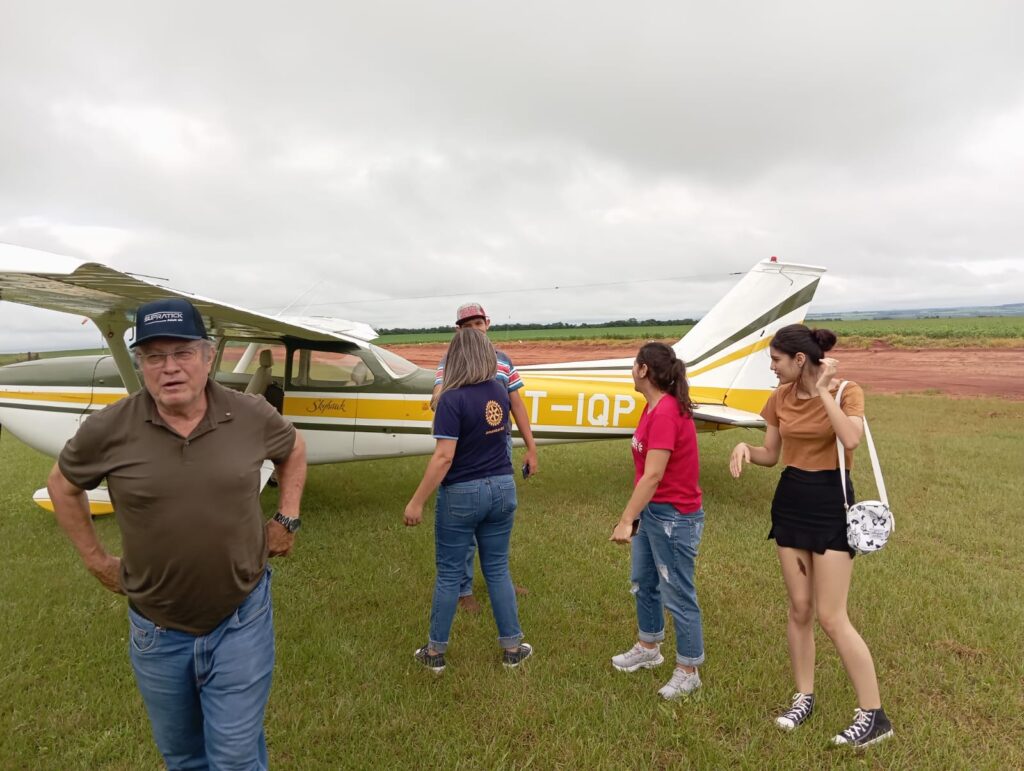 Rotary Club de Amambai comemora 71 anos e realiza concurso de redação