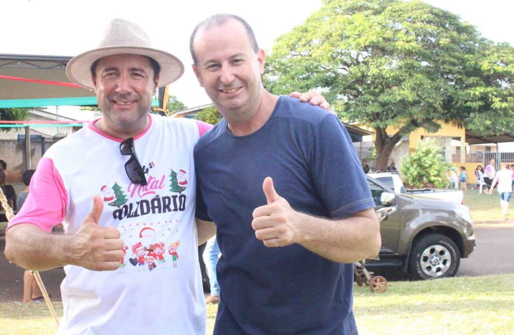 Sucesso total 14º Natal Solidário Amigos da Janete Córdoba distribuiu mais de 1.500 brinquedos em Amambai