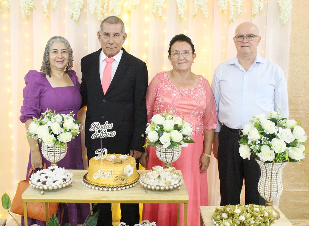 Bodas de Ouro, 50 anos de casados de Maria Marques Almiron e Arlindo Nunes Almiron