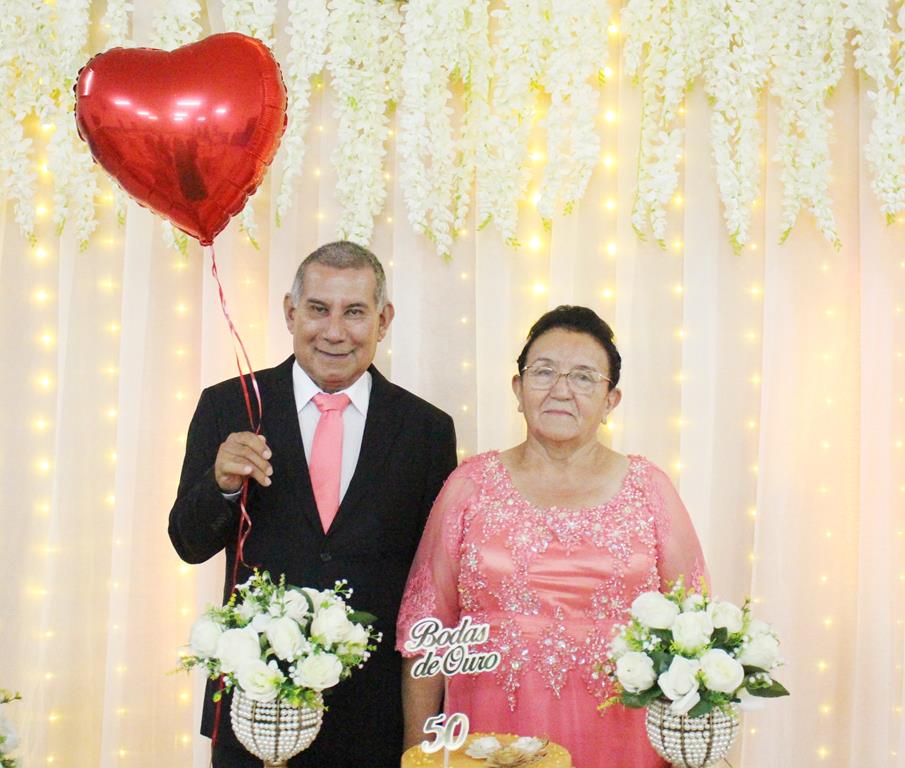 Bodas de Ouro, 50 anos de casados de Maria Marques Almiron e Arlindo Nunes Almiron