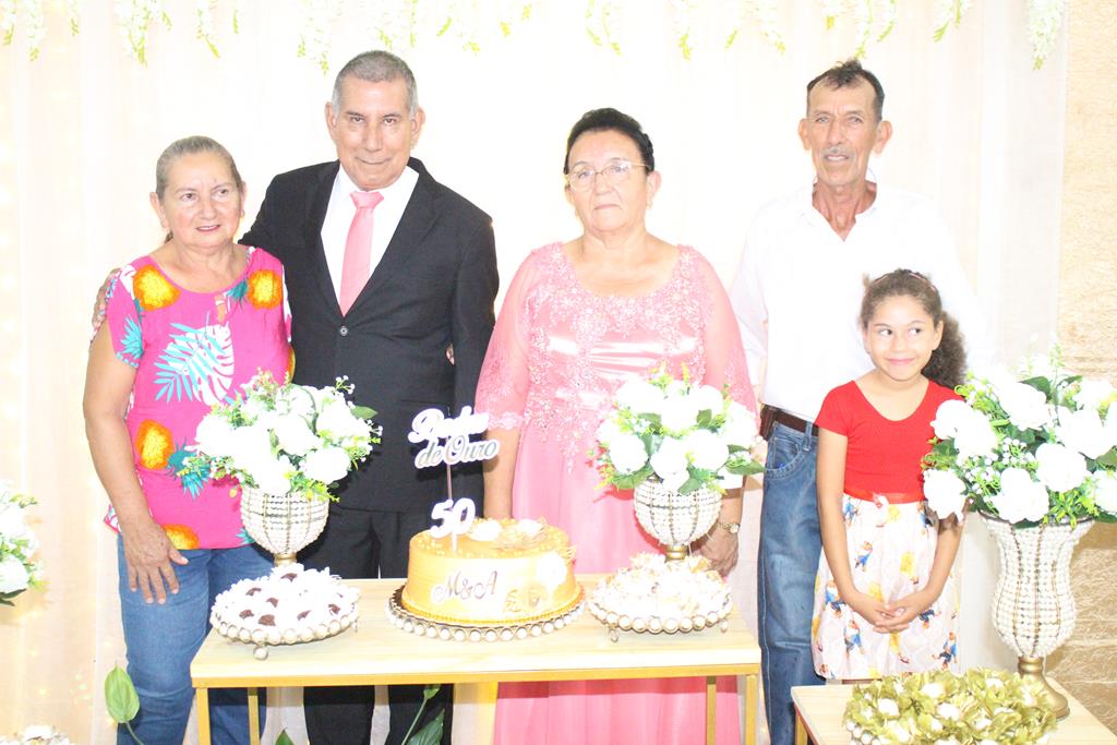 Bodas de Ouro, 50 anos de casados de Maria Marques Almiron e Arlindo Nunes Almiron