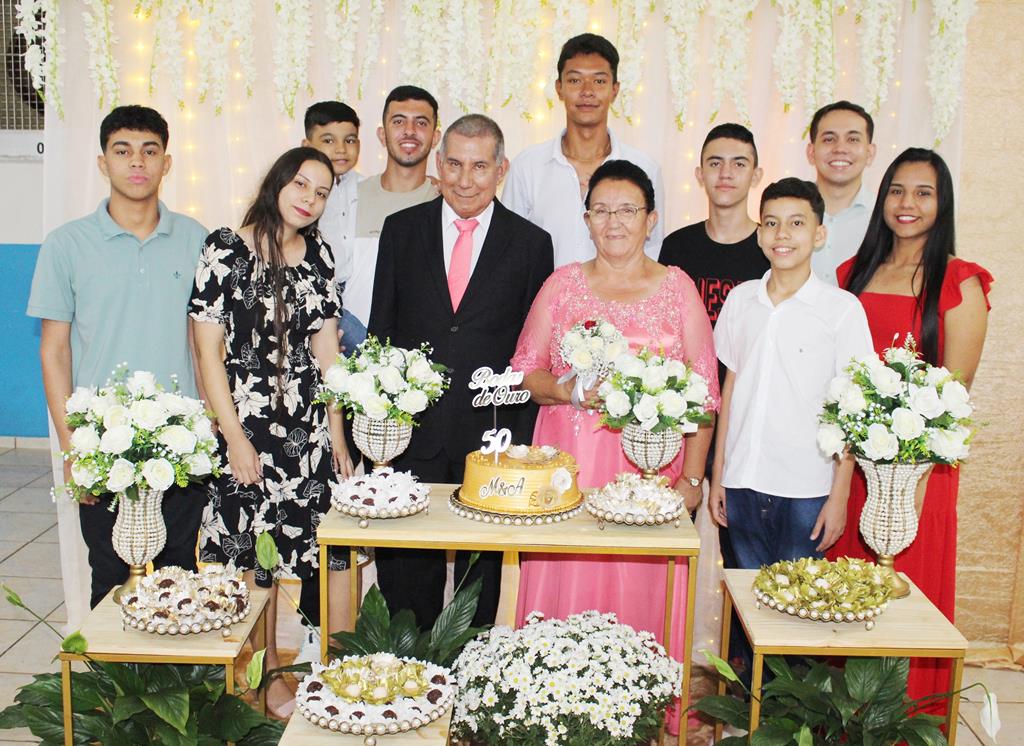 Bodas de Ouro, 50 anos de casados de Maria Marques Almiron e Arlindo Nunes Almiron