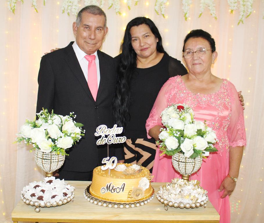 Bodas de Ouro, 50 anos de casados de Maria Marques Almiron e Arlindo Nunes Almiron