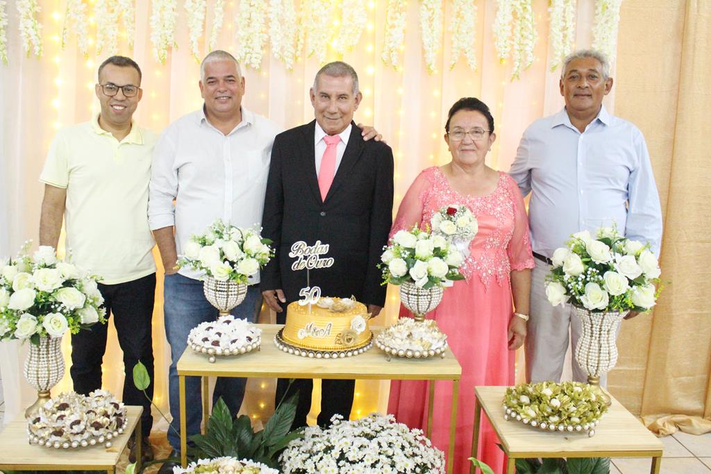 Bodas de Ouro, 50 anos de casados de Maria Marques Almiron e Arlindo Nunes Almiron