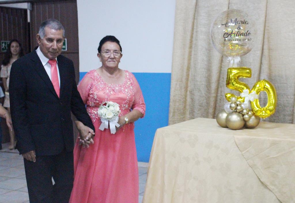 Bodas de Ouro, 50 anos de casados de Maria Marques Almiron e Arlindo Nunes Almiron