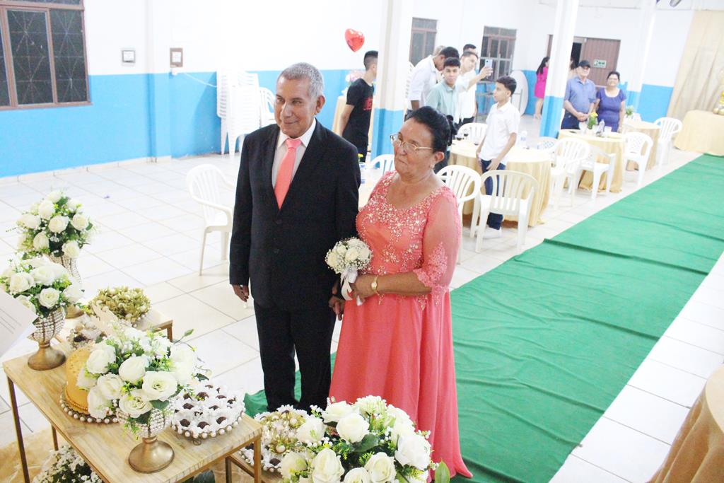 Bodas de Ouro, 50 anos de casados de Maria Marques Almiron e Arlindo Nunes Almiron