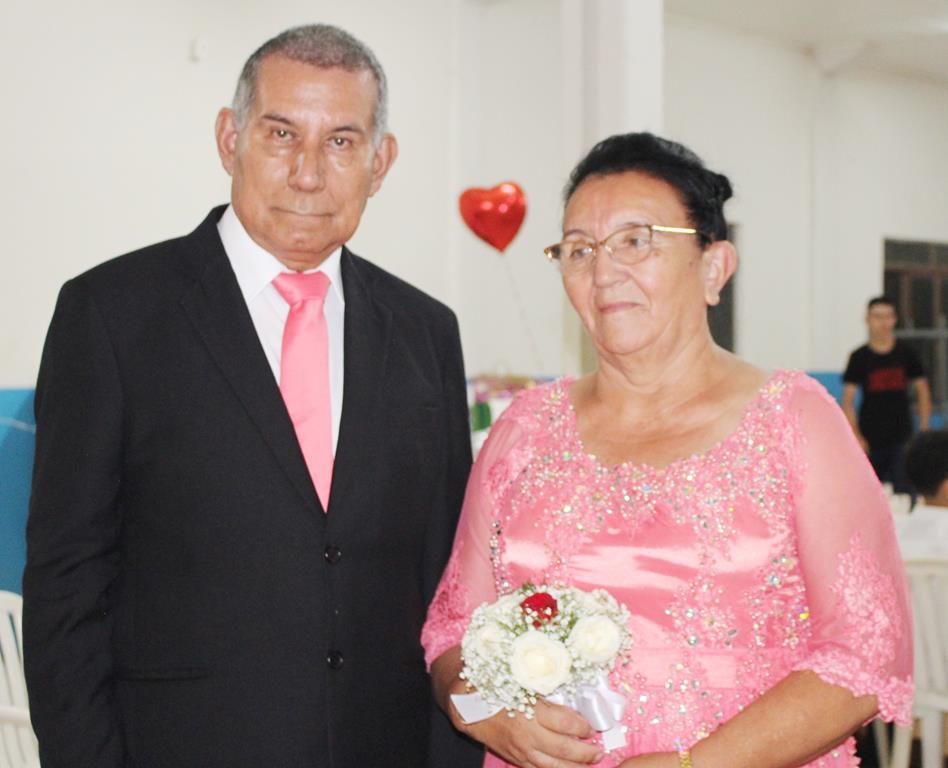 Bodas de Ouro, 50 anos de casados de Maria Marques Almiron e Arlindo Nunes Almiron