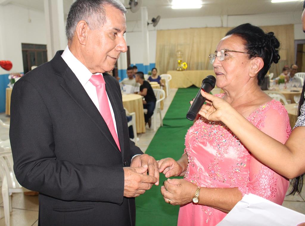 Bodas de Ouro, 50 anos de casados de Maria Marques Almiron e Arlindo Nunes Almiron