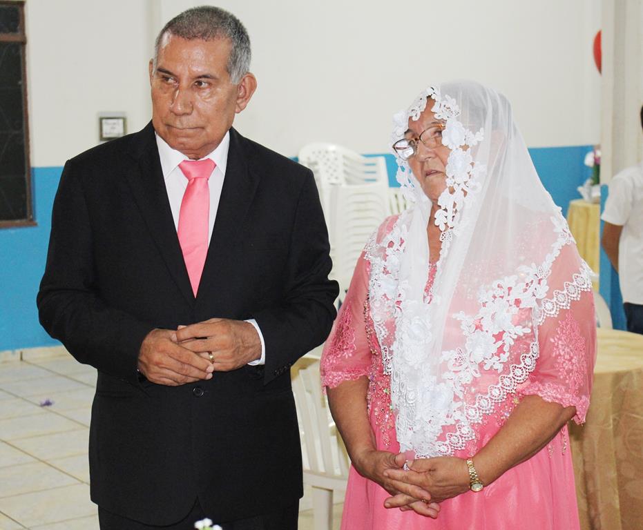 Bodas de Ouro, 50 anos de casados de Maria Marques Almiron e Arlindo Nunes Almiron