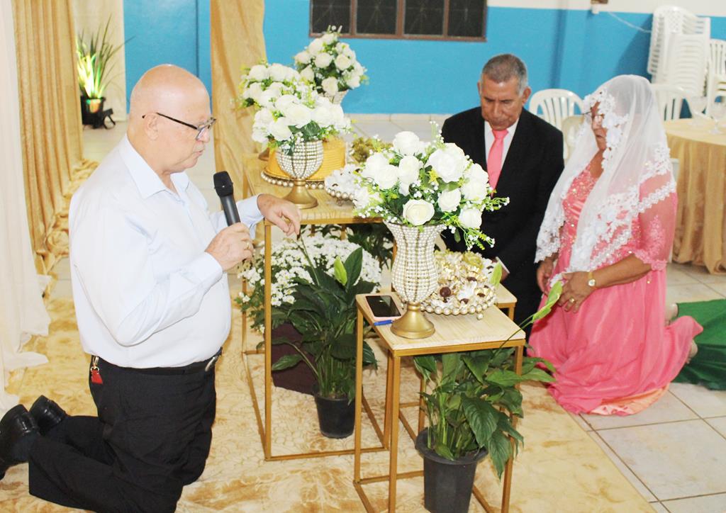 Bodas de Ouro, 50 anos de casados de Maria Marques Almiron e Arlindo Nunes Almiron