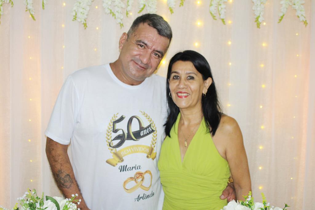 Bodas de Ouro, 50 anos de casados de Maria Marques Almiron e Arlindo Nunes Almiron