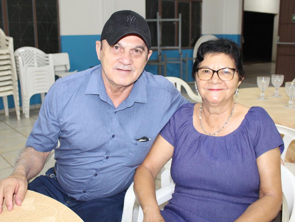 Bodas de Ouro, 50 anos de casados de Maria Marques Almiron e Arlindo Nunes Almiron