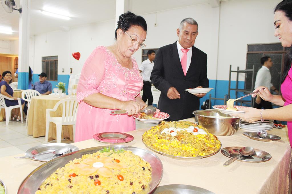 Bodas de Ouro, 50 anos de casados de Maria Marques Almiron e Arlindo Nunes Almiron