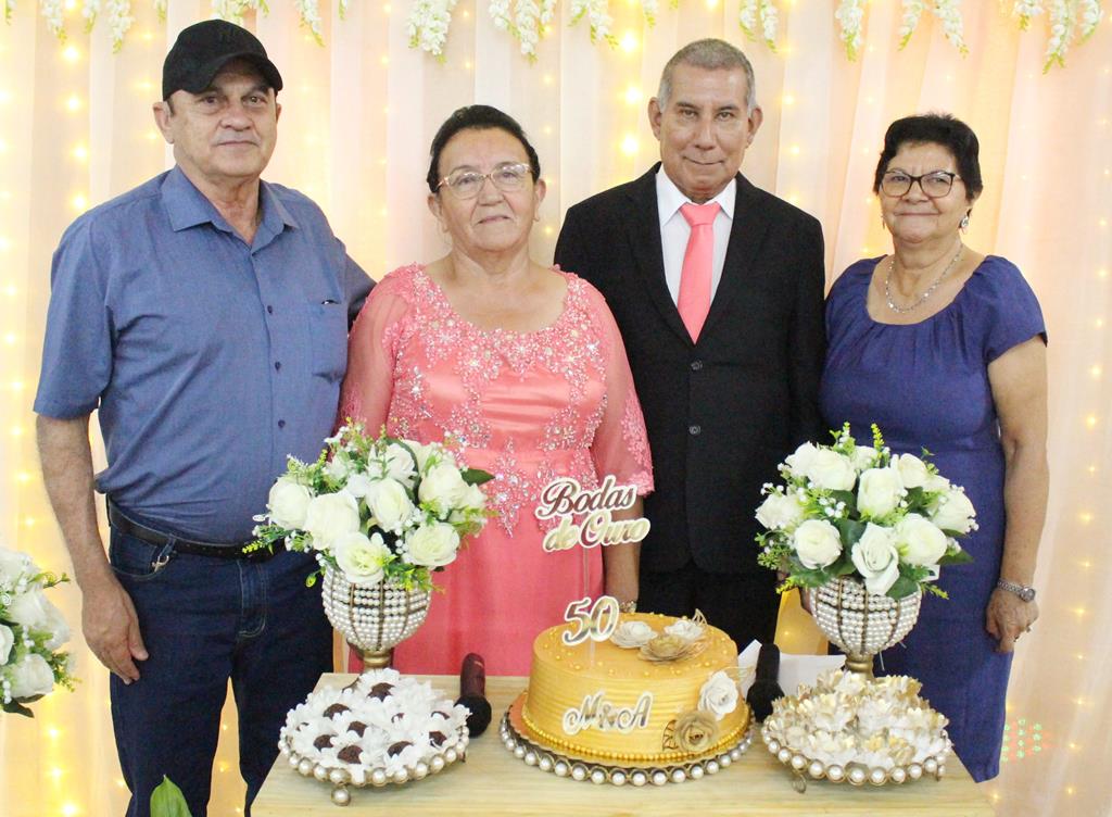 Bodas de Ouro, 50 anos de casados de Maria Marques Almiron e Arlindo Nunes Almiron