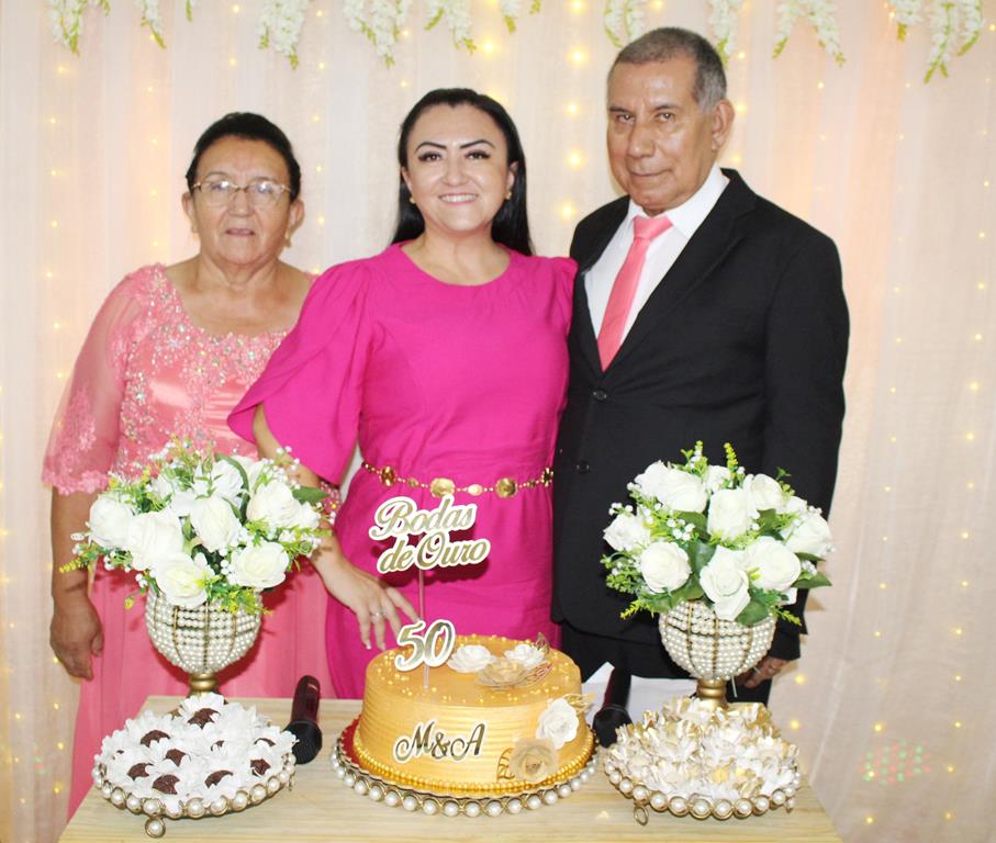 Bodas de Ouro, 50 anos de casados de Maria Marques Almiron e Arlindo Nunes Almiron