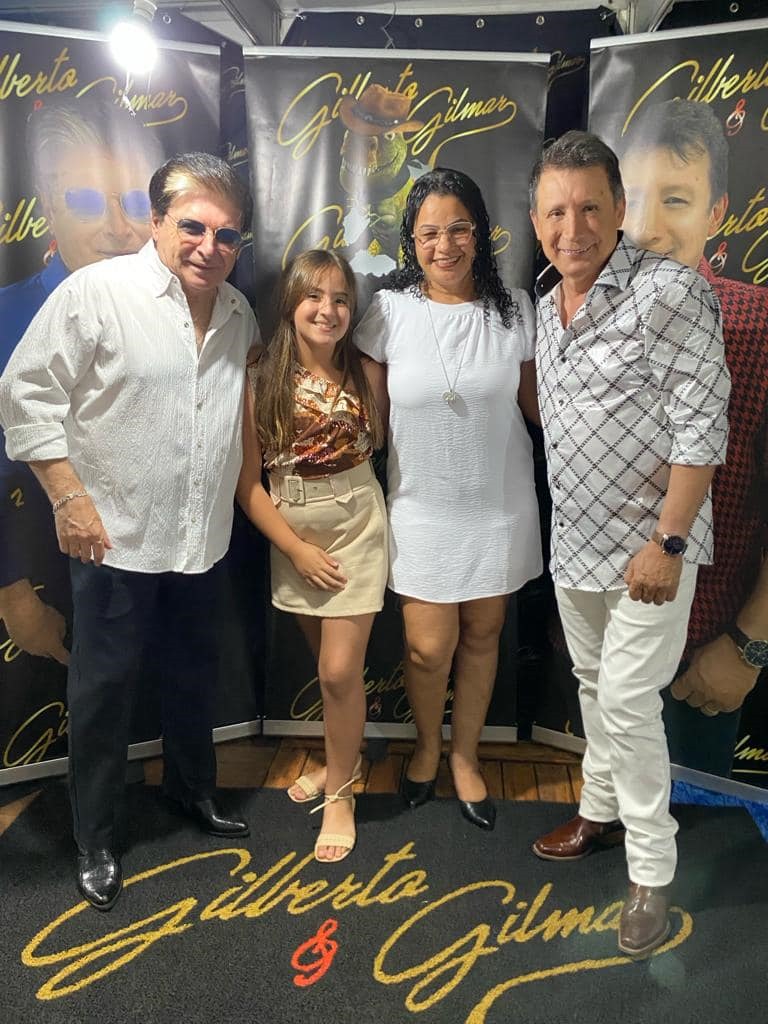 5 mil pessoas participaram da Festa da Virada em Iguatemi, com o show da dupla nacional Gilberto & Gilmar