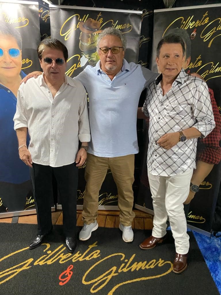 5 mil pessoas participaram da Festa da Virada em Iguatemi, com o show da dupla nacional Gilberto & Gilmar