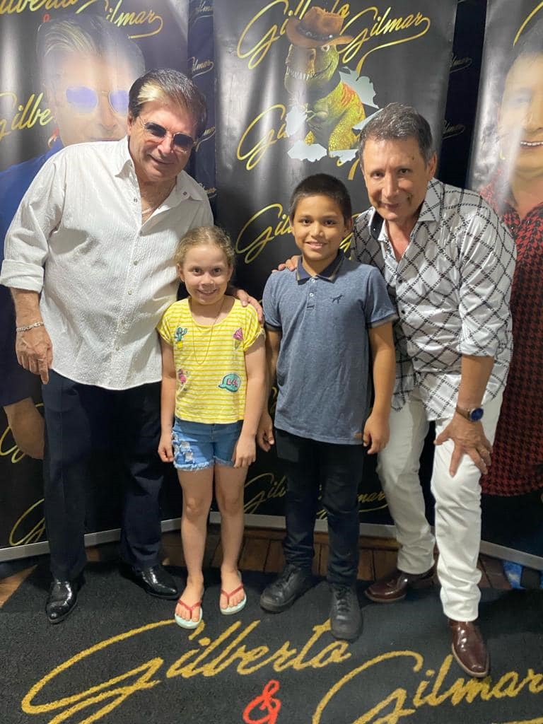 5 mil pessoas participaram da Festa da Virada em Iguatemi, com o show da dupla nacional Gilberto & Gilmar