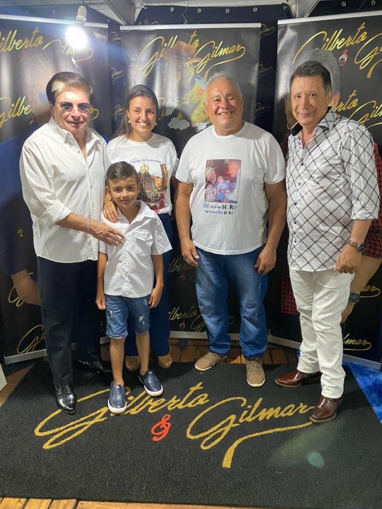 5 mil pessoas participaram da Festa da Virada em Iguatemi, com o show da dupla nacional Gilberto & Gilmar