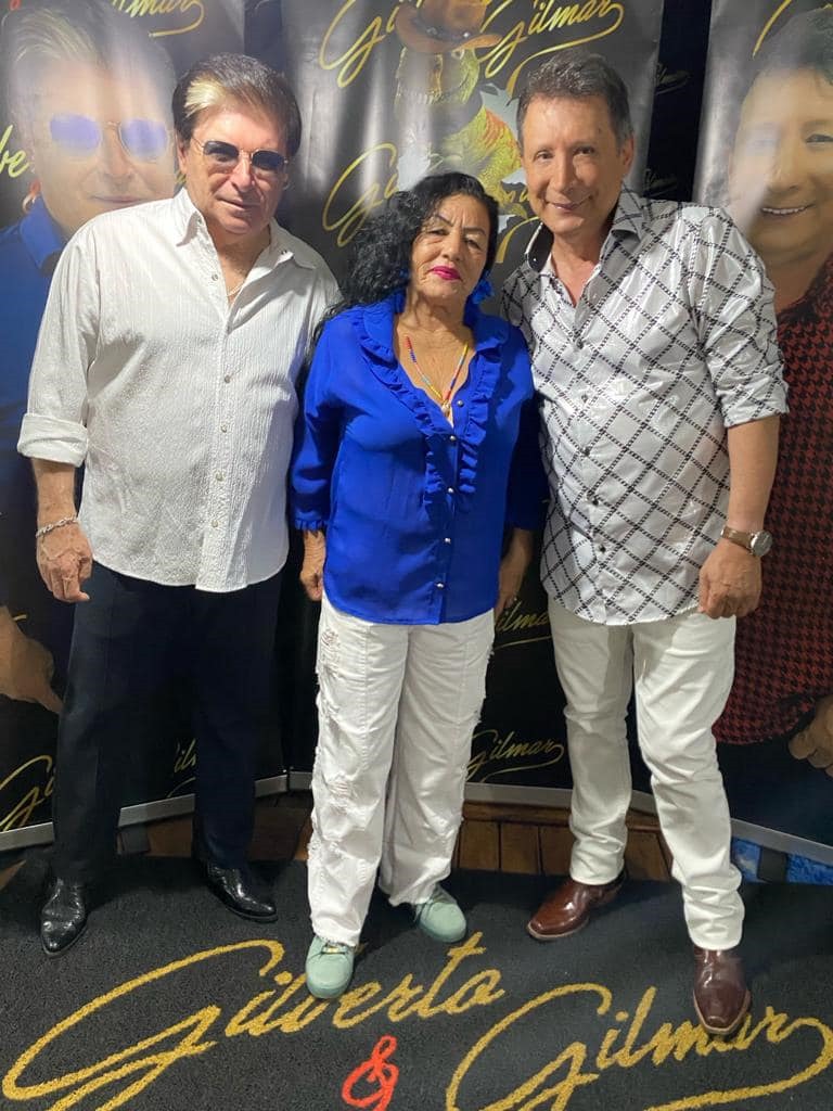 5 mil pessoas participaram da Festa da Virada em Iguatemi, com o show da dupla nacional Gilberto & Gilmar