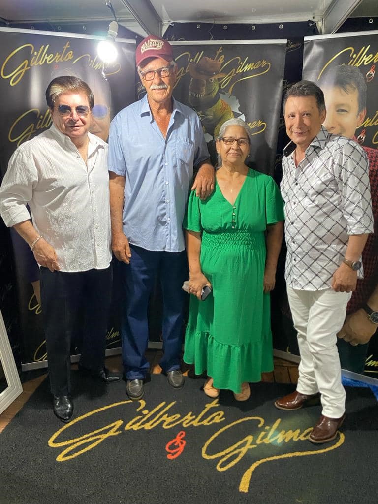 5 mil pessoas participaram da Festa da Virada em Iguatemi, com o show da dupla nacional Gilberto & Gilmar