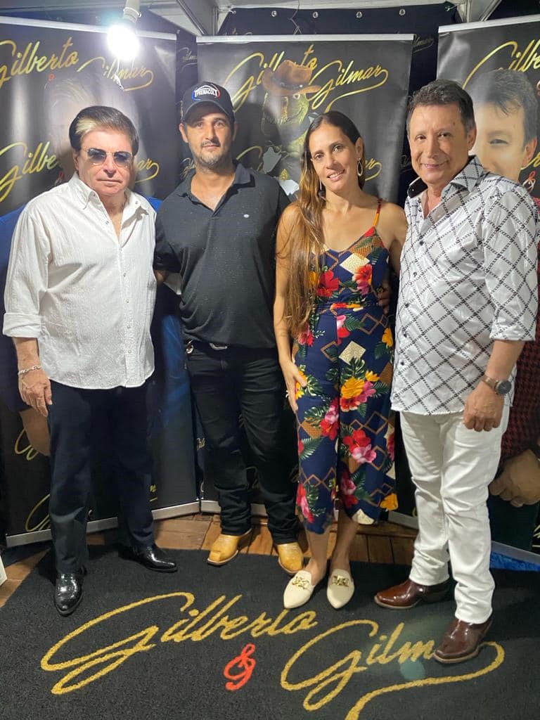 5 mil pessoas participaram da Festa da Virada em Iguatemi, com o show da dupla nacional Gilberto & Gilmar