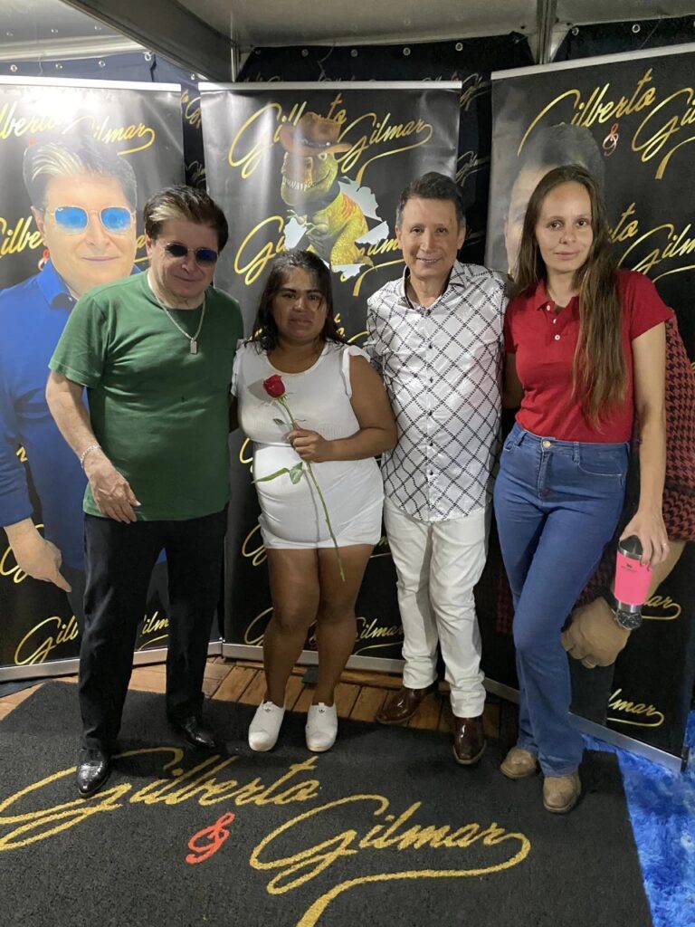 5 mil pessoas participaram da Festa da Virada em Iguatemi, com o show da dupla nacional Gilberto & Gilmar