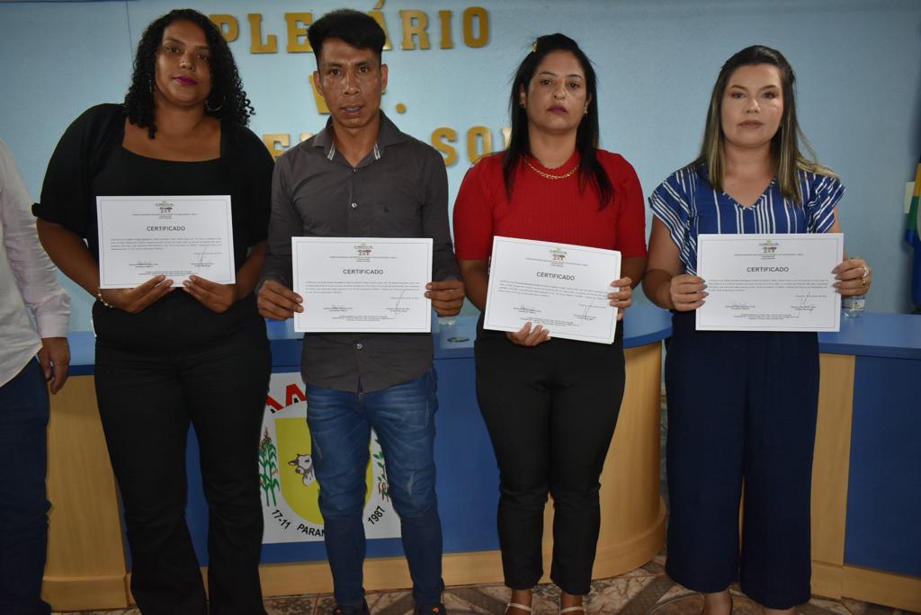 Solenidade na Câmara marcou a posse dos novos conselheiros tutelares em Paranhos