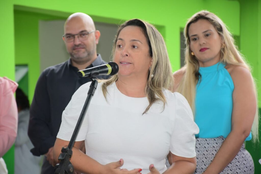 Lia Nogueira participa de ações do Governo do Estado e reafirma compromisso com a fronteira