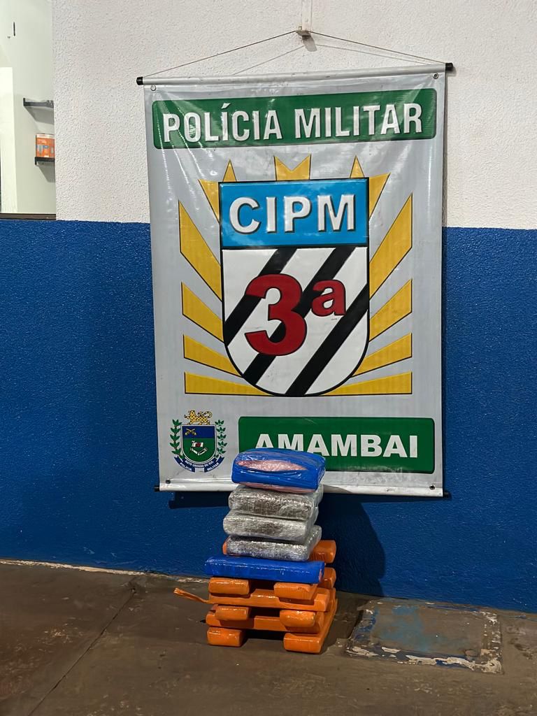 Polícia Militar realiza a apreensão de adolescente por tráfico de drogas em Amambai