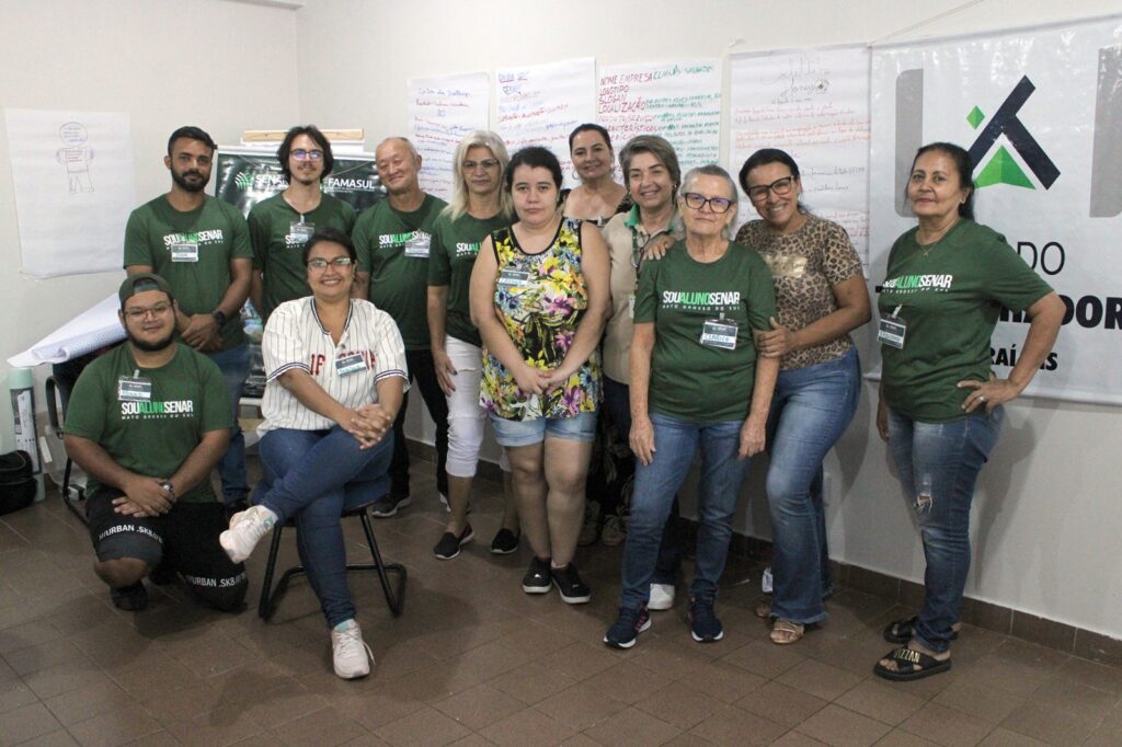 Curso voltado para o empreendedorismo é concluído na Casa do Trabalhador de Naviraí