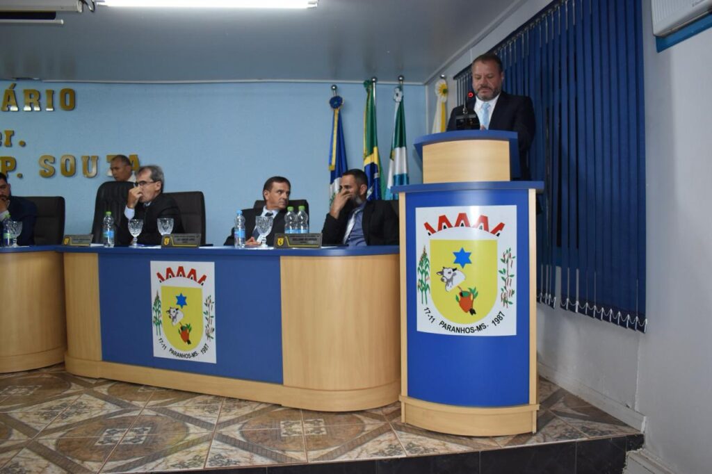 Prefeito de Paranhos fala na abertura dos trabalhos legislativos da Câmara