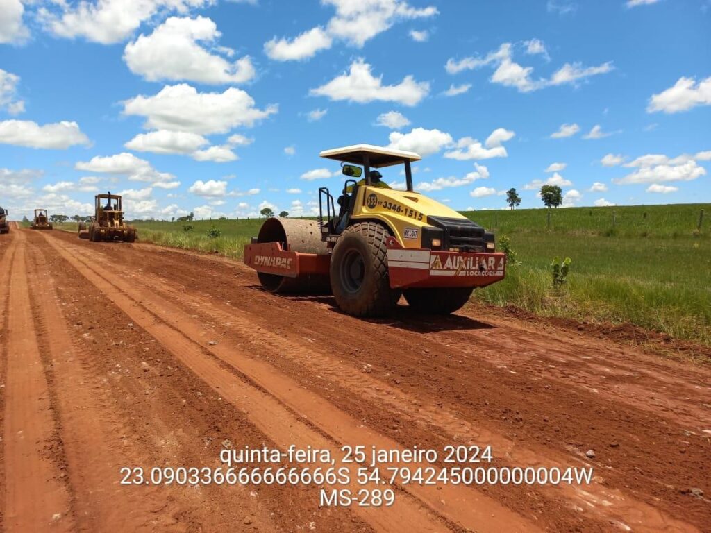 Governo do Estado intensifica reparos de rodovias em Amambai e região