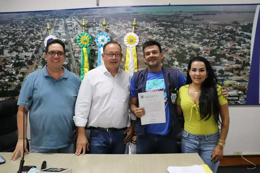 Posse marca mudança de agentes de saúde e combate a endemias ao regime estatutário em Amambai