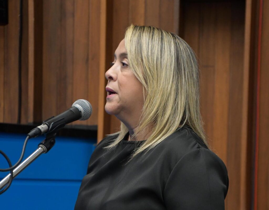 Lia Nogueira volta a denunciar falta de água nas aldeias de Dourados