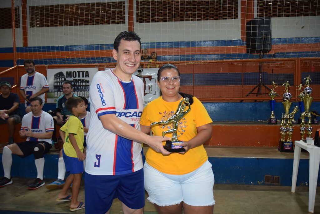 Equipe do Pátio de Obras conquista o bicampeonato do Entre Servidores de Futsal 2024 em Iguatemi