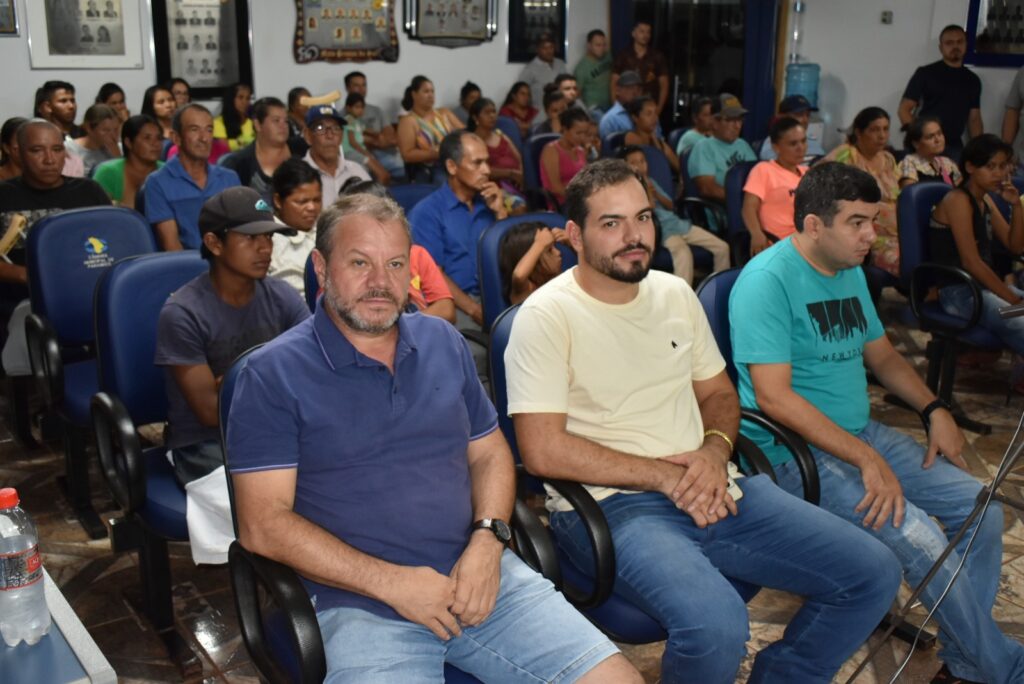 Câmara de Paranhos discutiu questões relevantes para o município nesta segunda-feira (11)