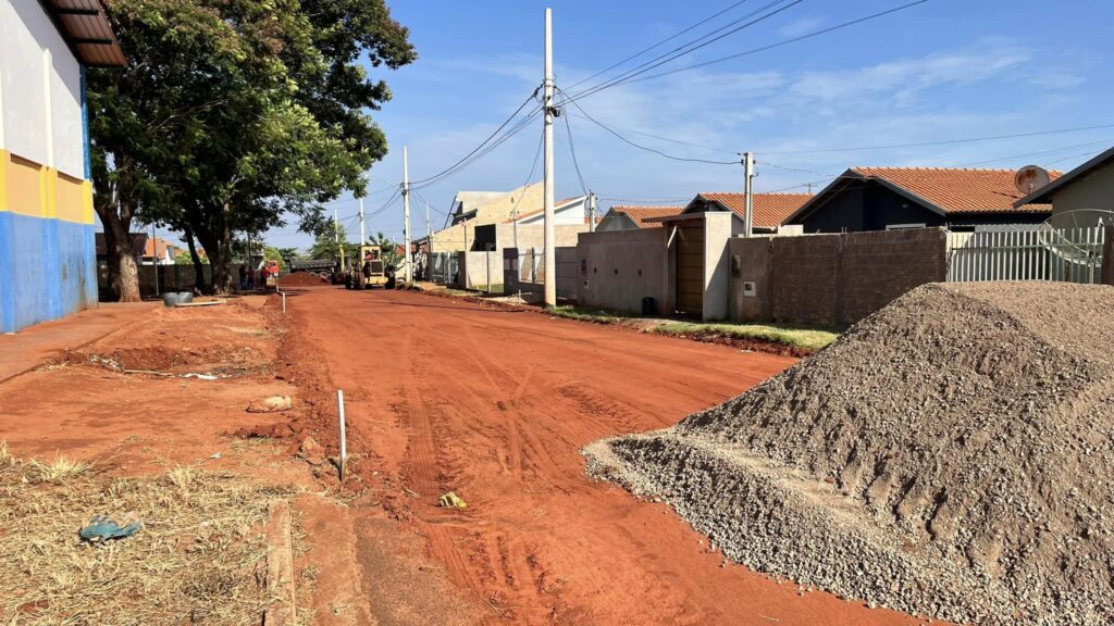 Jardim Élida recebe obra de asfalto e ficará 100% asfaltado