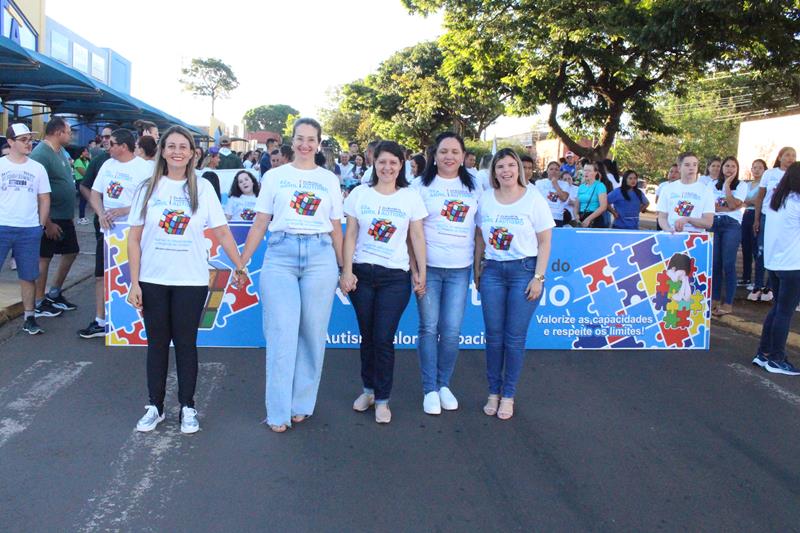 2ª Caminhada em alusão ao Dia Mundial da Conscientização do Autismo foi sucesso nesse sábado em Amambai