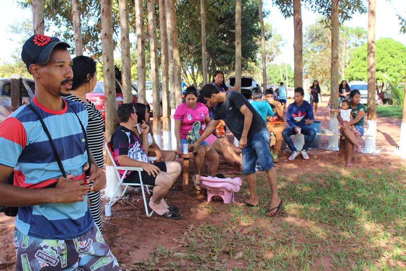 Quatro jogos abriram nesse domingo o 1º Campeonato Rural de Suíço no Loteamento Querência em Amambai