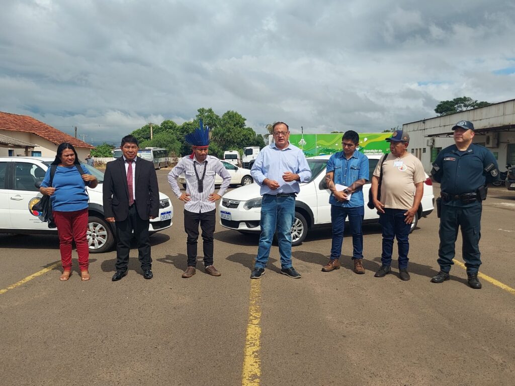 Prefeitura e Polícia Militar entregam viaturas para o Conselho Comunitário de Segurança Indígena das aldeias Amambai e Limão Verde