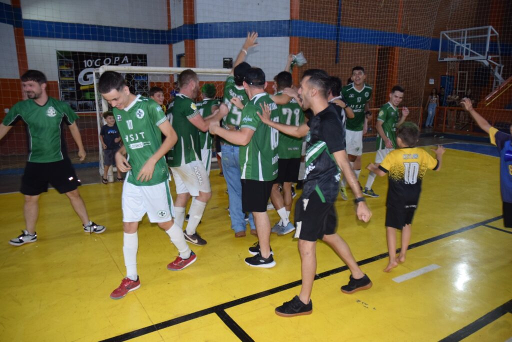 Em jogo eletrizante, Pantanal derrota o Chama/Naviraí e conquista a 2ª Copa Integração Regional de Futsal 2024