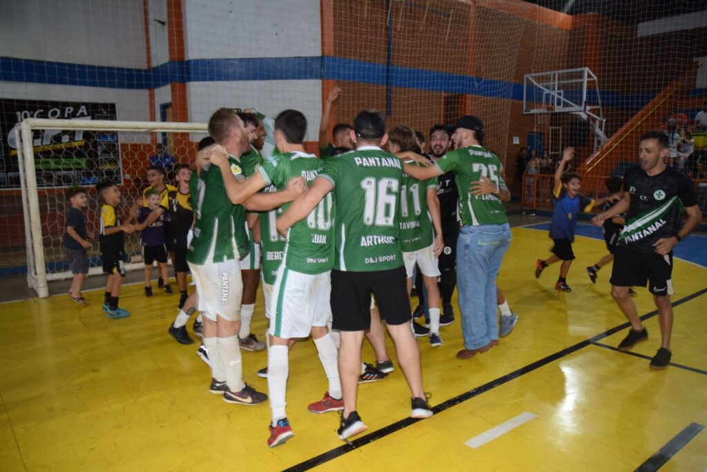 Em jogo eletrizante, Pantanal derrota o Chama/Naviraí e conquista a 2ª Copa Integração Regional de Futsal 2024