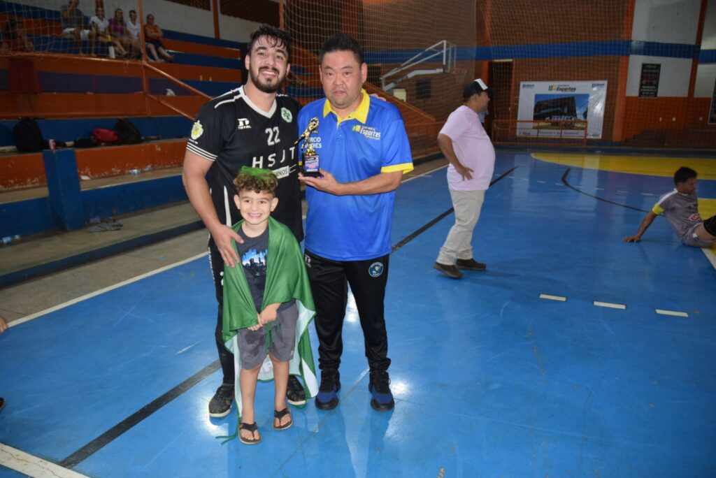 Em jogo eletrizante, Pantanal derrota o Chama/Naviraí e conquista a 2ª Copa Integração Regional de Futsal 2024