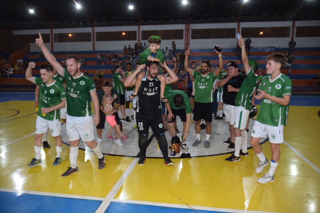 Em jogo eletrizante, Pantanal derrota o Chama/Naviraí e conquista a 2ª Copa Integração Regional de Futsal 2024