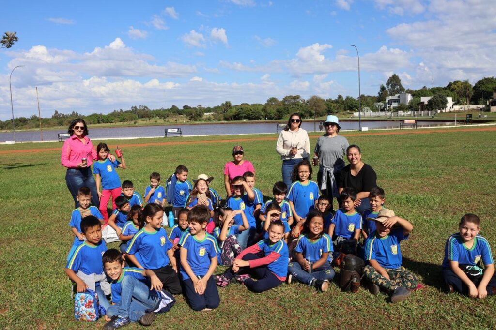 Em Paranhos, Secretaria de Educação realiza roda de tereré com os professores e alunos da REME