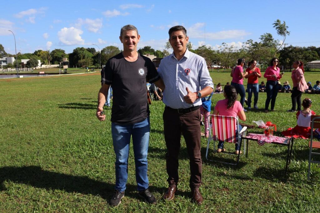 Em Paranhos, Secretaria de Educação realiza roda de tereré com os professores e alunos da REME