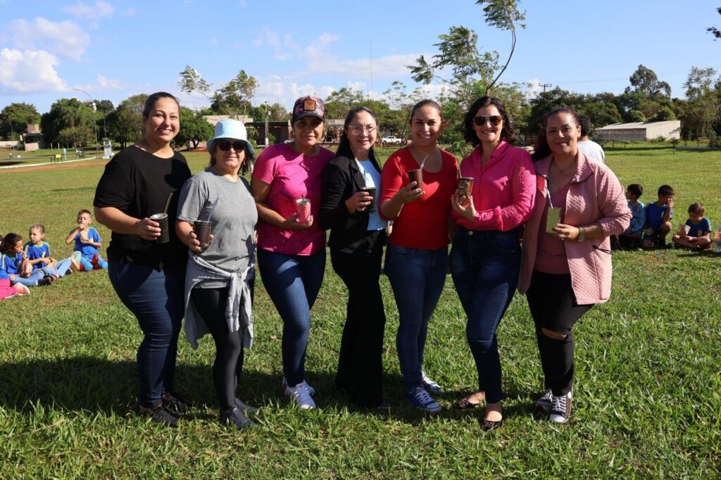 Em Paranhos, Secretaria de Educação realiza roda de tereré com os professores e alunos da REME