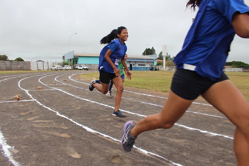 Atletismo abriu nessa segunda os Jogos Intercolegiais 2024 em Amambai